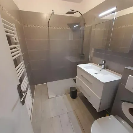 Appartamento Spacieux Proche Terrasse Clim Parking *